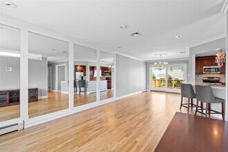 67 Greatwater Ave in Massapequa, NY - Building Photo - Building Photo