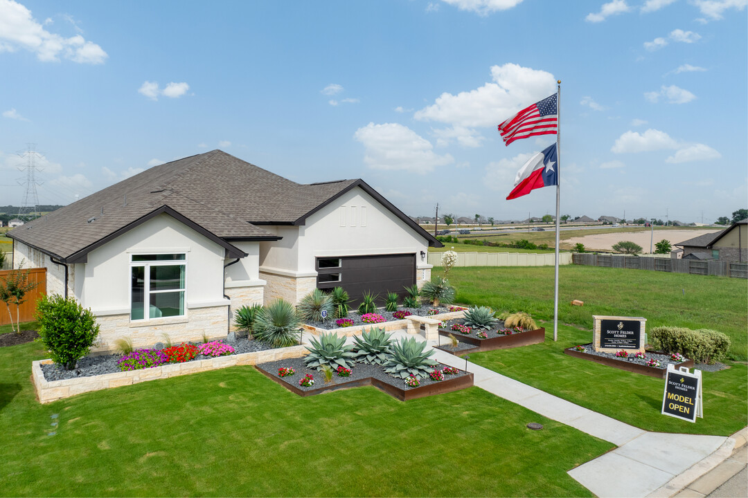 Foxbrook in Cibolo, TX - Building Photo