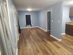 830 Schmitt Rd in Rossville, GA - Building Photo - Building Photo