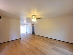 7724 Val Verde Dr in Fort Worth, TX - Building Photo - Building Photo