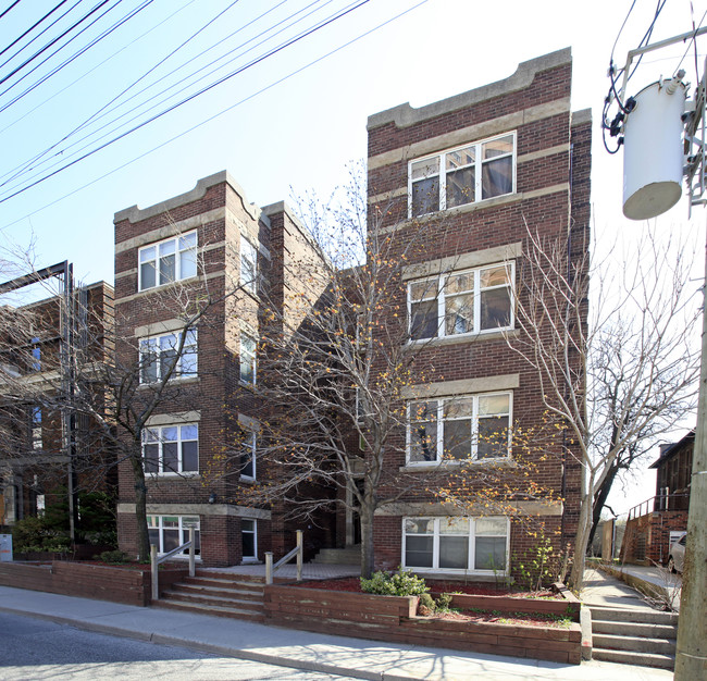 1435 Bathurst St in Toronto, ON - Building Photo - Building Photo