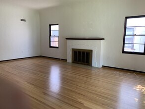 4772 Edgeware Rd in San Diego, CA - Building Photo - Building Photo