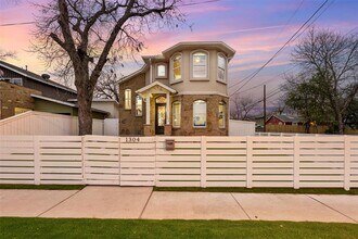1304 Leona St in Austin, TX - Building Photo - Building Photo