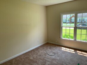 711 Scott Ct in Nashville, NC - Building Photo - Building Photo
