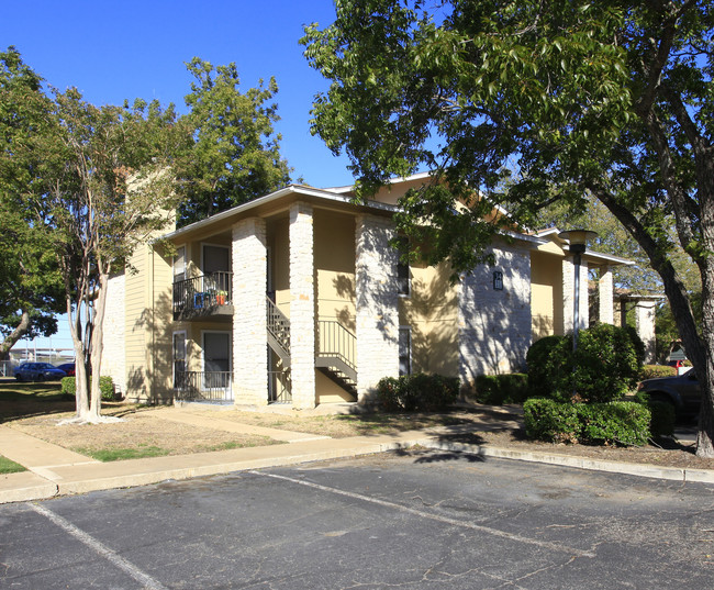 Park West in Austin, TX - Foto de edificio - Building Photo