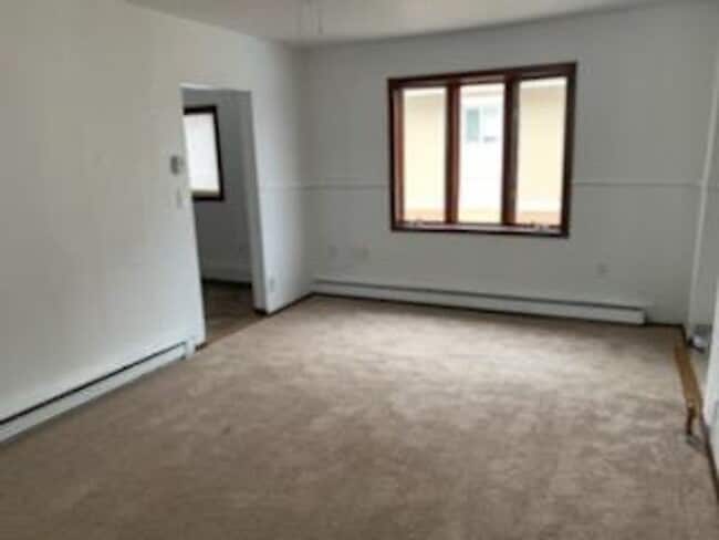 property at 911 E Sweet Ave