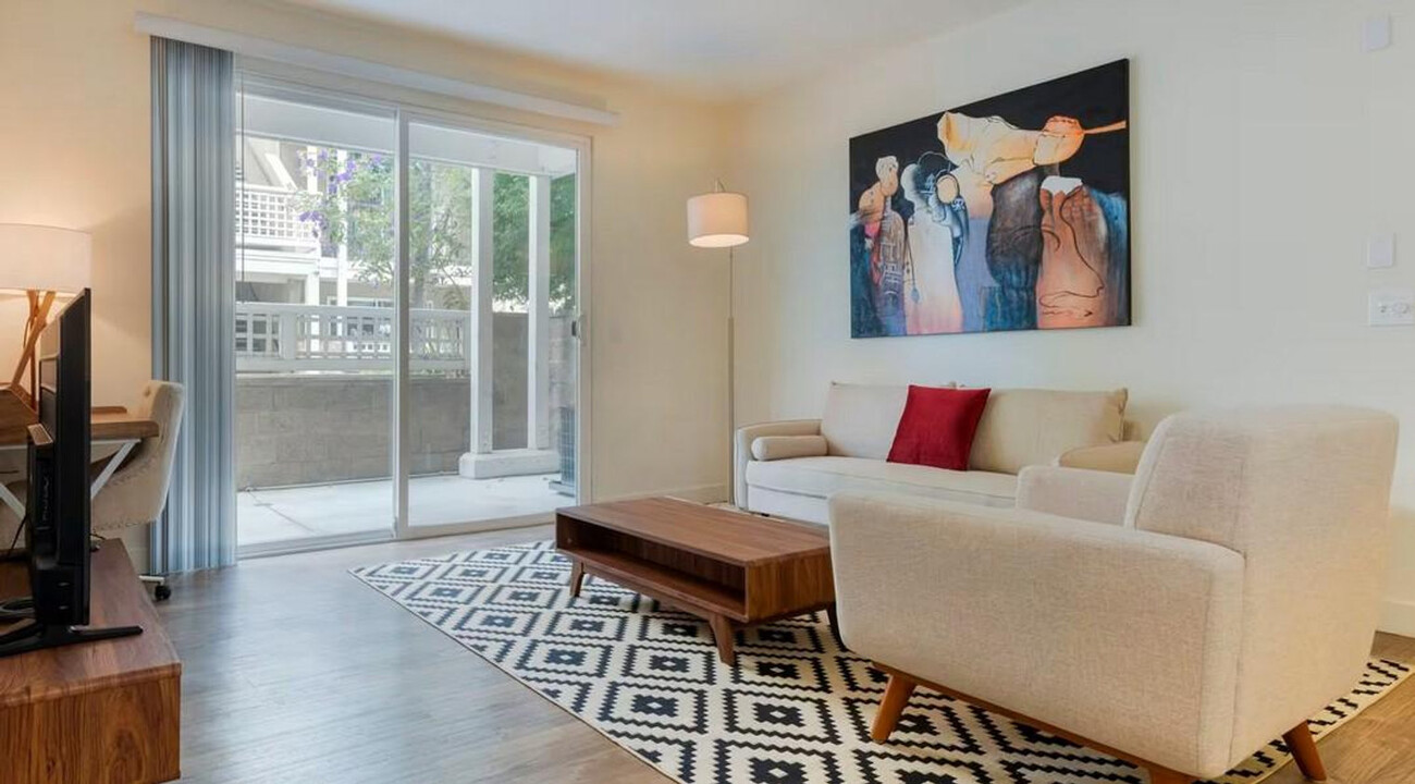 1257 Lakeside Dr in Sunnyvale, CA - Building Photo