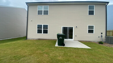 Room in House on Dragonfly River Ct in Raleigh, NC - Building Photo - Building Photo