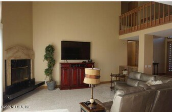 2026 Cherokee Dr in Neptune Beach, FL - Building Photo - Building Photo