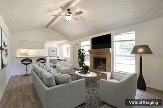 2106 Westlake Way in Houston, TX - Building Photo - Building Photo