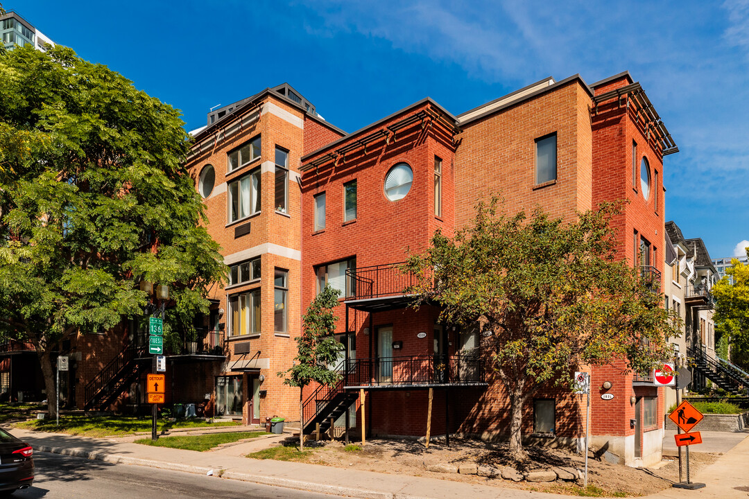 1061 Atwater Av in Montréal, QC - Building Photo