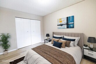Chinook Woods in Calgary, AB - Building Photo - Building Photo