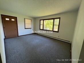 14 Rancourt Ave in Winslow, ME - Building Photo - Building Photo