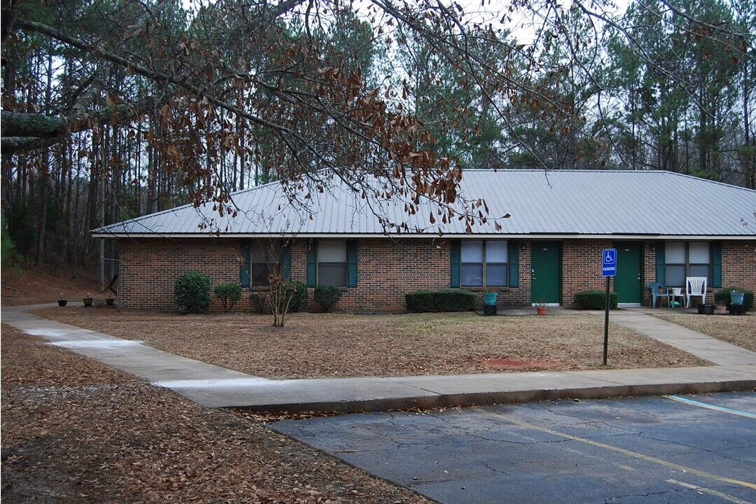125 Robin Rd in Wedowee, AL - Building Photo