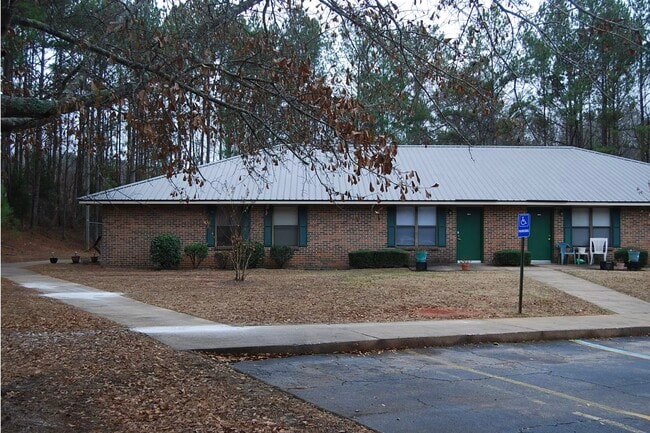 property at 125 Robin Rd
