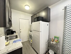 929 W Sunnyside Ave in Chicago, IL - Building Photo - Building Photo
