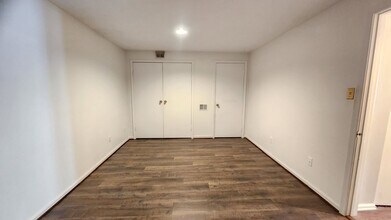 35 S Floyd St in Alexandria, VA - Building Photo - Building Photo