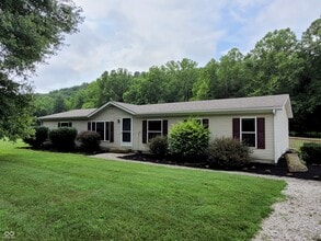 1969 Upper Schooner Rd in Nashville, IN - Building Photo - Building Photo