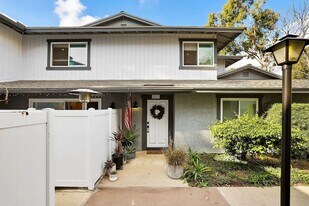 20353 Fallen Oak Ln in Yorba Linda, CA - Building Photo