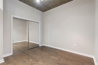 855 Peachtree St NE in Atlanta, GA - Foto de edificio - Building Photo