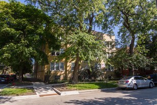 Thorndale Paulina in Chicago, IL - Building Photo