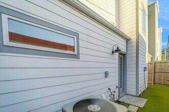 622 Janisch Rd in Houston, TX - Building Photo - Building Photo