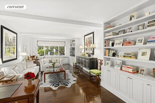 170 E 77th St in New York, NY - Building Photo