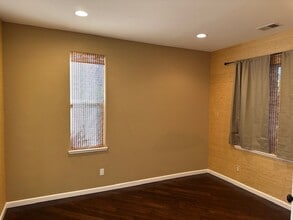 9561 California Oak Cir in Patterson, CA - Building Photo - Building Photo