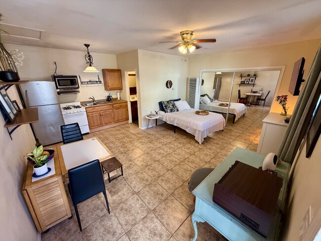 property at 7102 Mohawk St