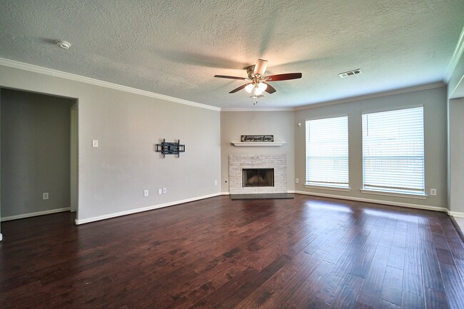 property at 4204 Seminole Dr