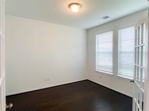 31302 Whitfield Ct in Fulshear, TX - Building Photo - Building Photo