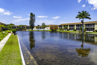 Island Village in Merritt Island, FL - Building Photo - Building Photo