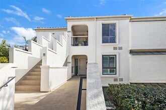 22586 Galilea, Unit 28 in Mission Viejo, CA - Building Photo - Building Photo