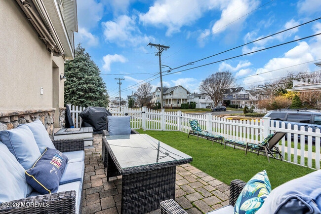 120 10th Ave in Belmar, NJ - Building Photo - Building Photo