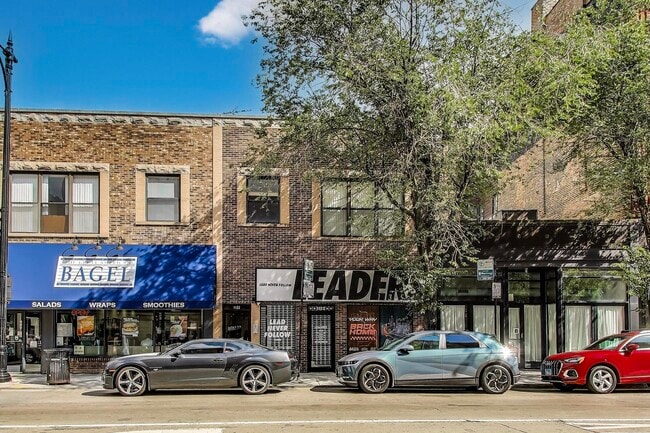property at 1152 W Madison St