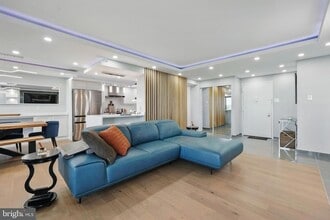 309 Yoakum Pkwy in Alexandria, VA - Building Photo - Building Photo