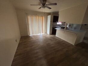 929 Cypress Ave in Panama City, FL - Foto de edificio - Building Photo