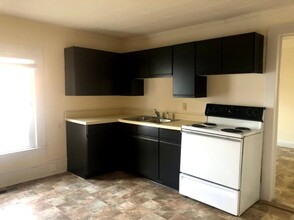 706 Maple Ave in Burlington, NC - Building Photo - Building Photo