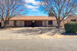 3055 N Corrine Dr in Prescott Valley, AZ - Building Photo
