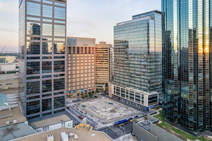 10199 101 St NW in Edmonton, AB - Building Photo