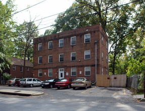 311 Domer Ave in Takoma Park, MD - Building Photo - Building Photo