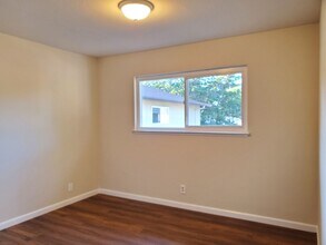 3220 Williamsburg Dr in San Jose, CA - Foto de edificio - Building Photo