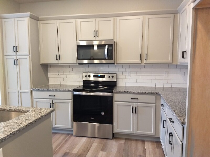 402 Skyraider Way in Fort Collins, CO - Building Photo