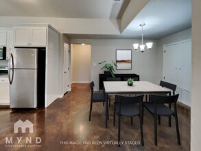 2714 San Gabriel Dr in Granbury, TX - Foto de edificio - Building Photo