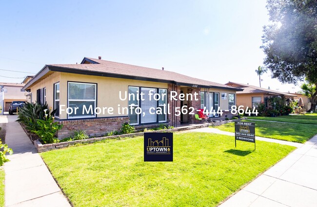 1130 W Broadway in Anaheim, CA - Building Photo - Building Photo