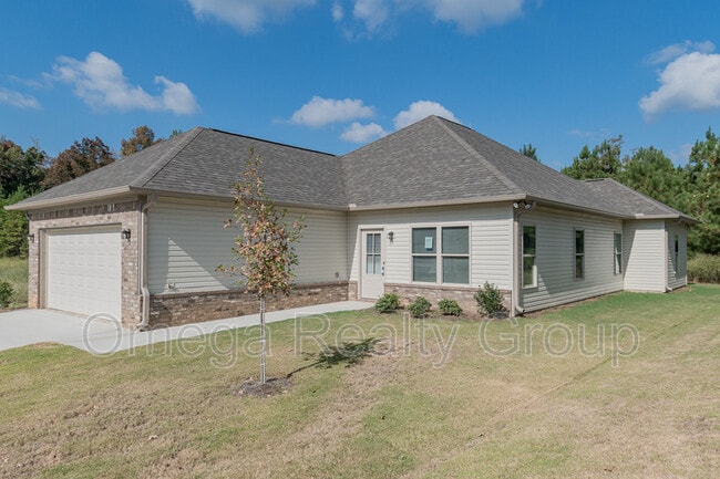 112 Brookside Way in Calera, AL - Building Photo - Building Photo
