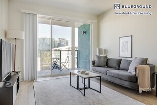 13488 Maxella Ave in Marina Del Rey, CA - Building Photo