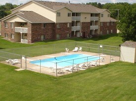 Cobblestone Square Apartments