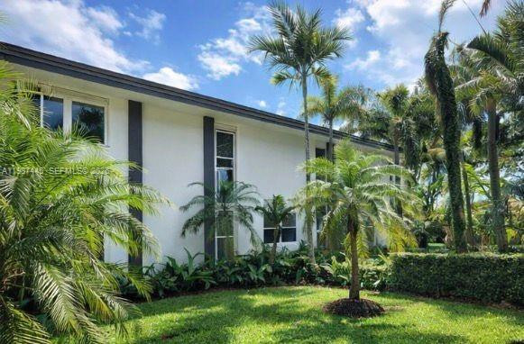 1226 San Miguel Ave in Coral Gables, FL - Building Photo - Building Photo