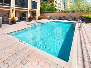 3590 Coral Wy in Miami, FL - Building Photo - Building Photo